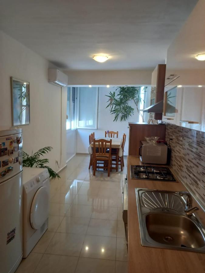 Apartman Kulas Биоград-на-Мору Экстерьер фото